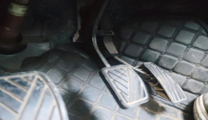 2025 Maruti Swift LXi, Petrol, Manual, 9,896 km, interior