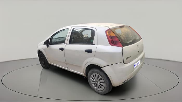 2013 Fiat Grand Punto ACTIVE 1.3, Diesel, Manual, 2,71,565 km, exterior