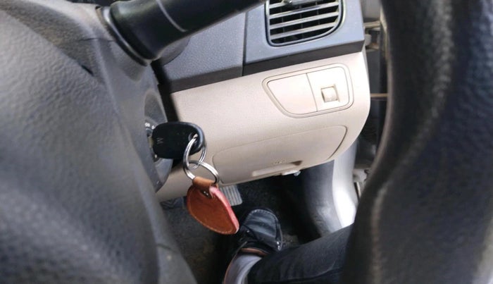 2014 Hyundai Eon ERA +, Petrol, Manual, 1,48,912 km, interior