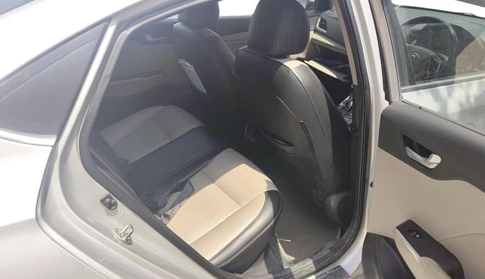 2018 Hyundai Verna 1.6 VTVT SX (O) AT, Petrol, Automatic, 87,657 km, interior