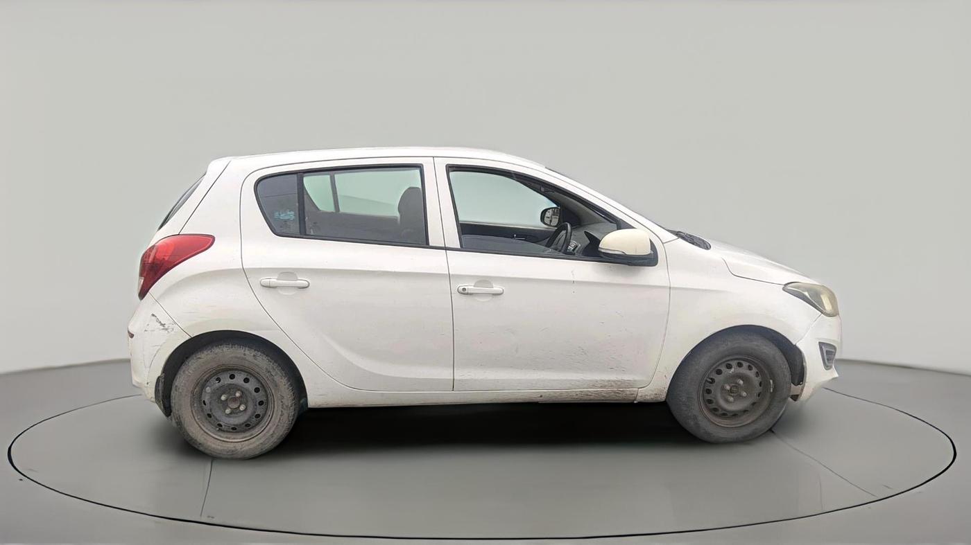 2013 Hyundai i20 MAGNA (O) 1.4 CRDI, Diesel, Manual, 1,02,457 km, exterior