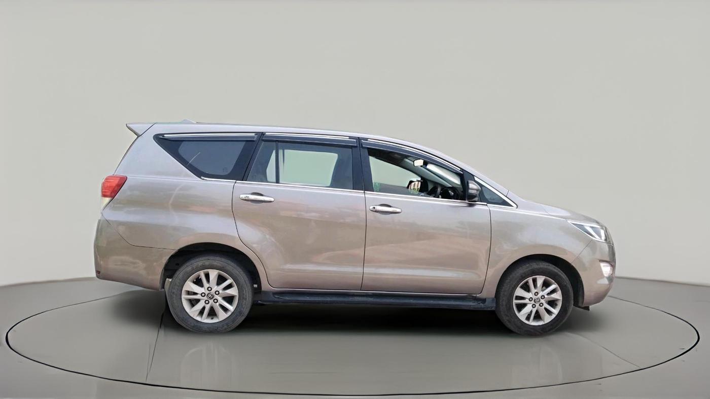 2018 Toyota Innova Crysta 2.8 GX AT 8 STR, Diesel, Automatic, 2,06,830 km, exterior