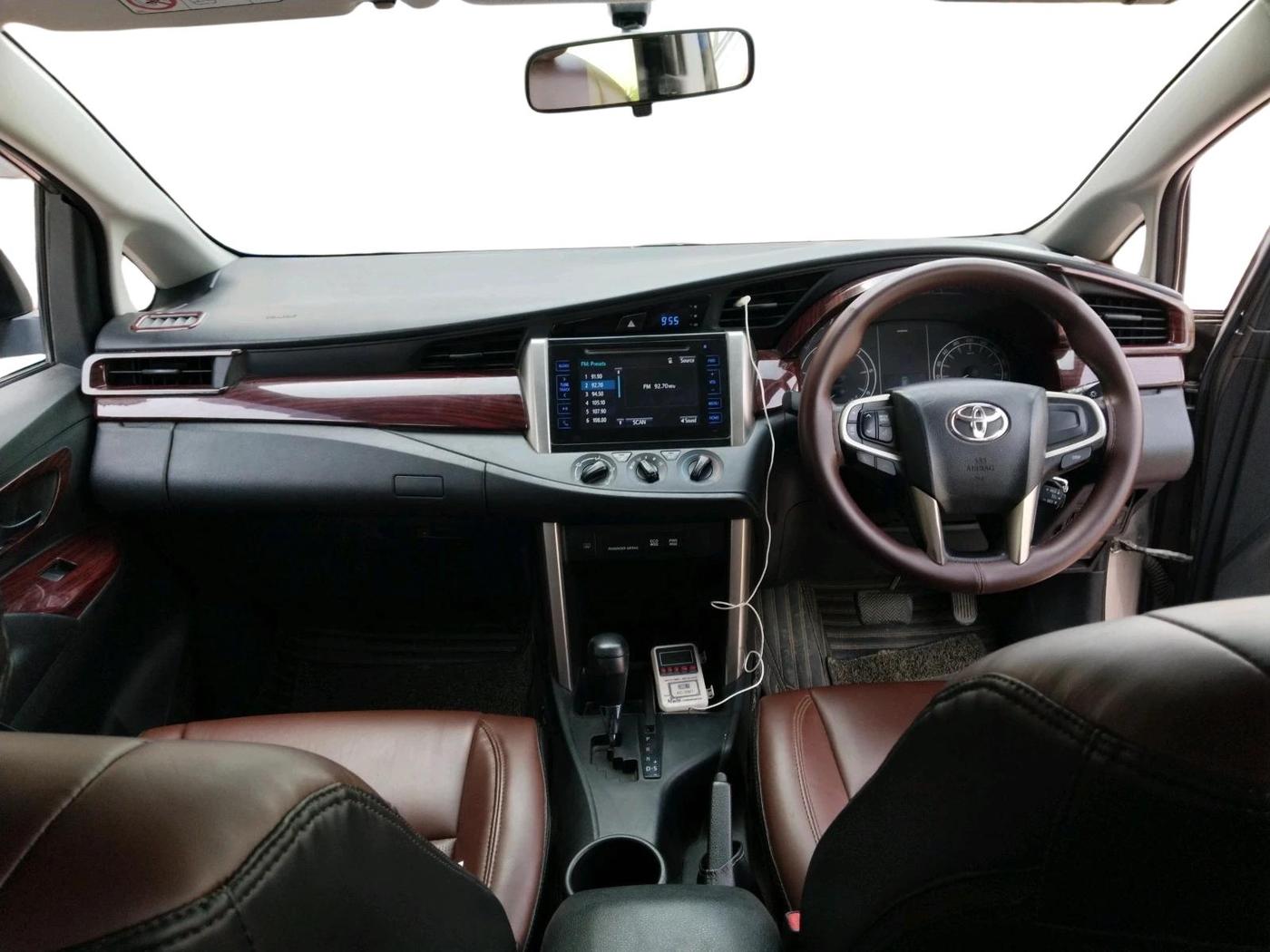 2018 Toyota Innova Crysta 2.8 GX AT 8 STR, Diesel, Automatic, 2,06,830 km, interior