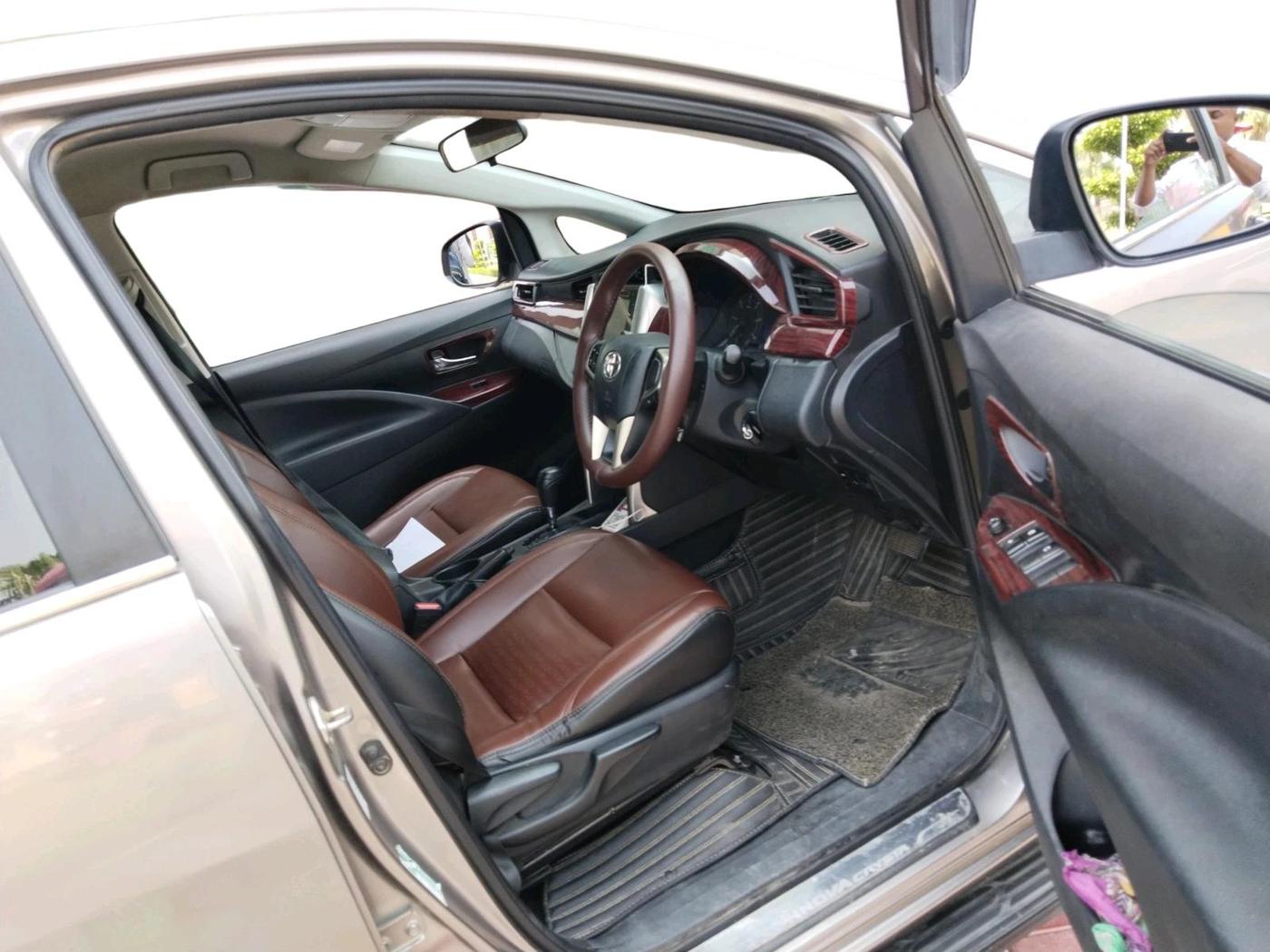 2018 Toyota Innova Crysta 2.8 GX AT 8 STR, Diesel, Automatic, 2,06,830 km, interior