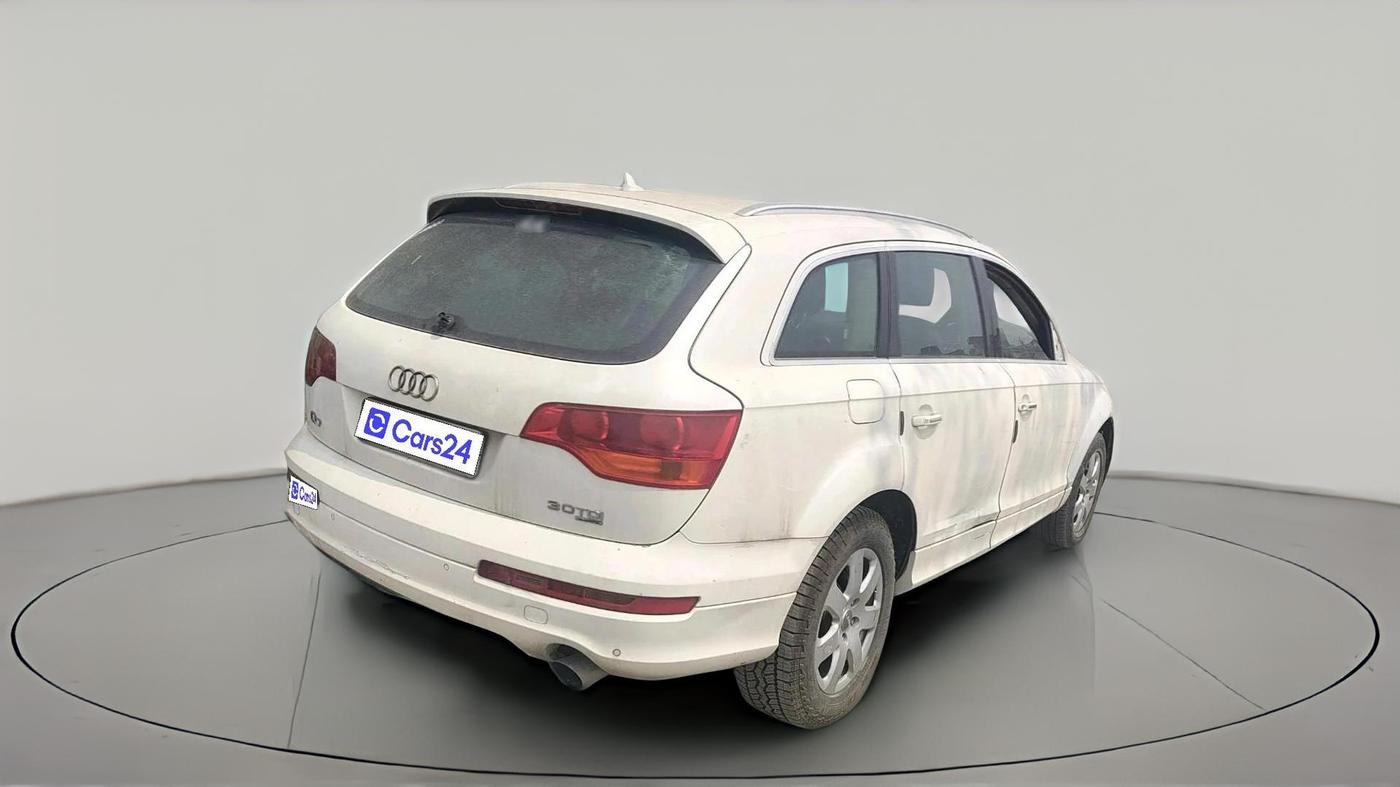 2008 Audi Q7 3.0 TDI quattro, Diesel, Automatic, 1,80,463 km, exterior