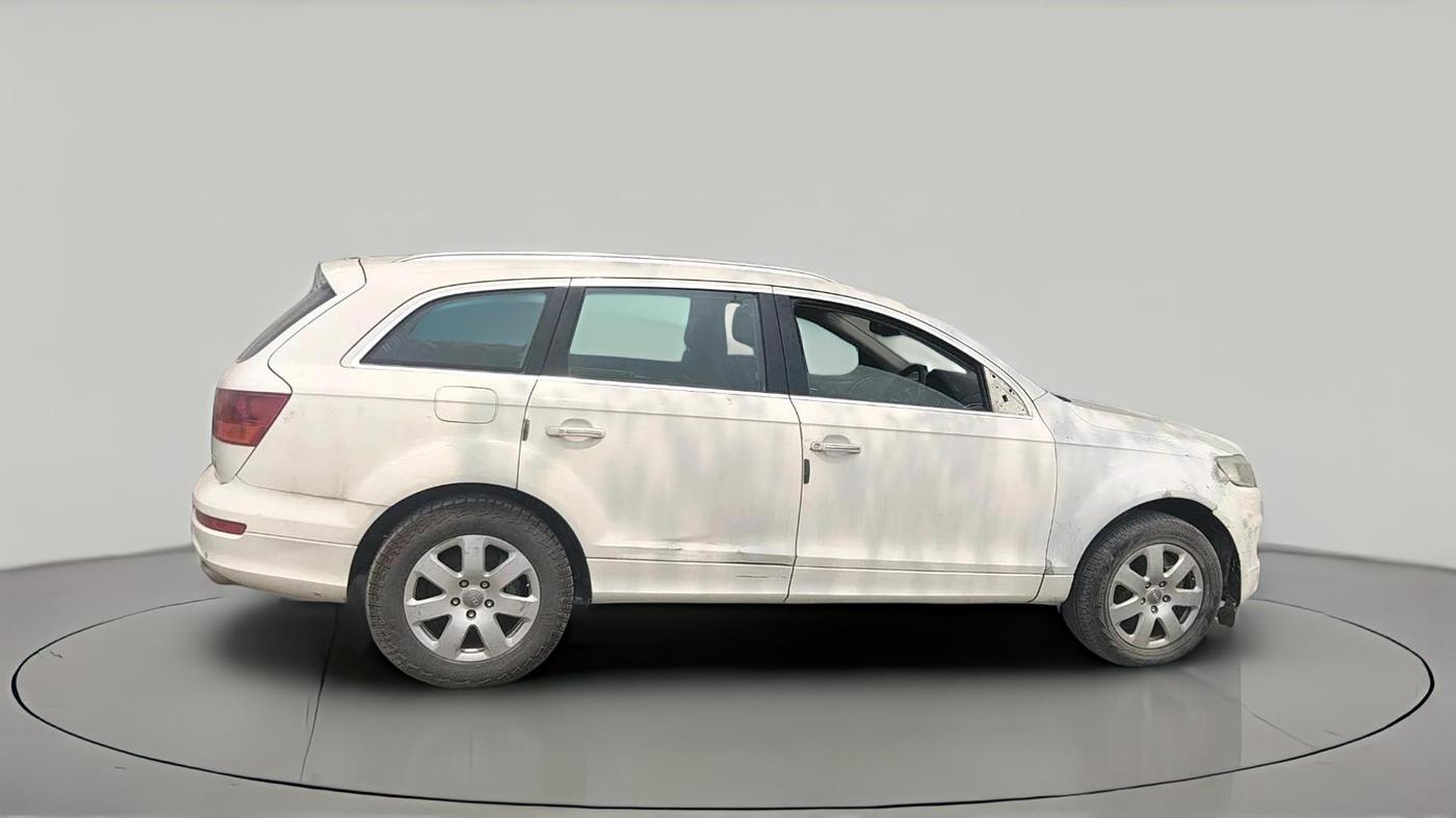 2008 Audi Q7 3.0 TDI quattro, Diesel, Automatic, 1,80,463 km, exterior