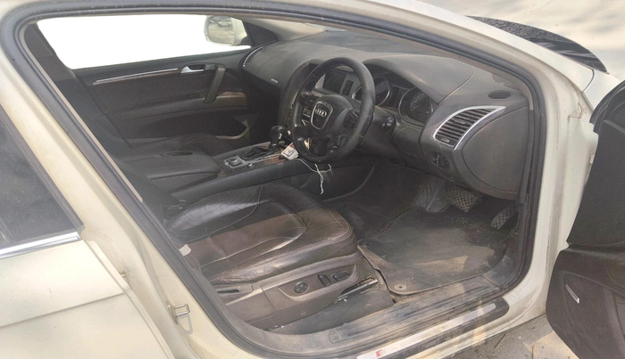 2008 Audi Q7 3.0 TDI quattro, Diesel, Automatic, 1,80,463 km, interior