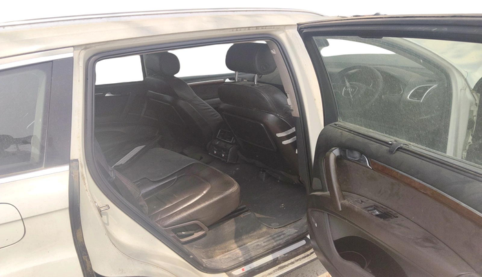 2008 Audi Q7 3.0 TDI quattro, Diesel, Automatic, 1,80,463 km, interior