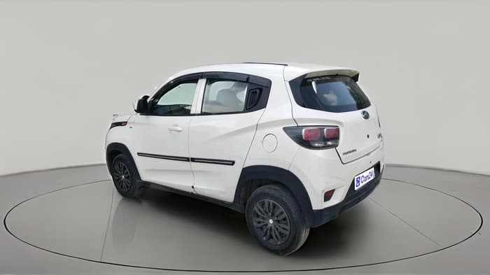 2018 Mahindra KUV 100 NXT K4+ D 6 STR, Diesel, Manual, 70,042 km, exterior
