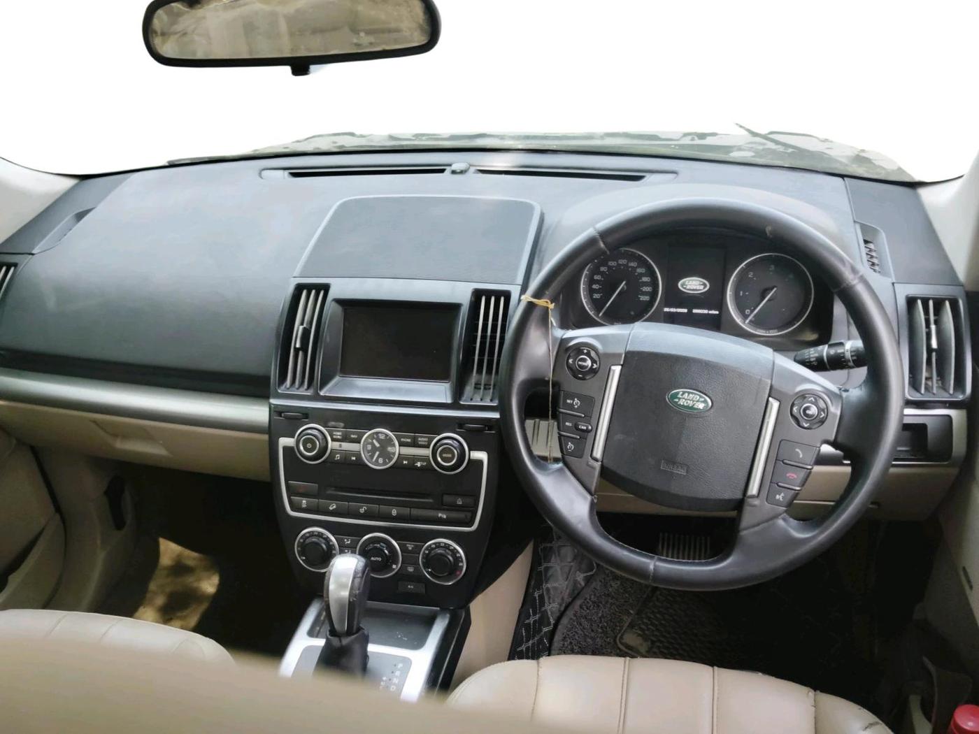 2013 Landrover Freelander 2 S TD4, Diesel, Automatic, 1,41,800 km, interior