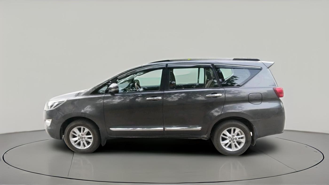 2019 Toyota Innova Crysta 2.4 G 7 STR, Diesel, Manual, 1,91,628 km, exterior