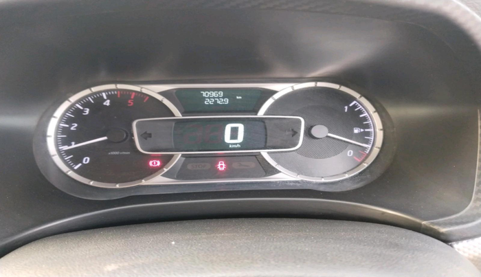 2019 Nissan Kicks XL DIESEL, Diesel, Manual, 71,000 km, interior
