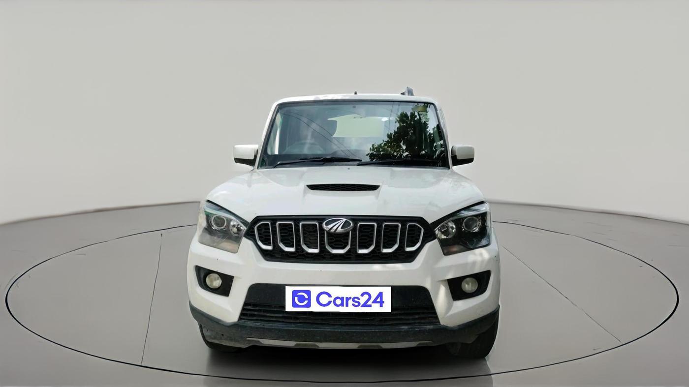 2018 Mahindra Scorpio S7, Diesel, Manual, 1,37,062 km, exterior