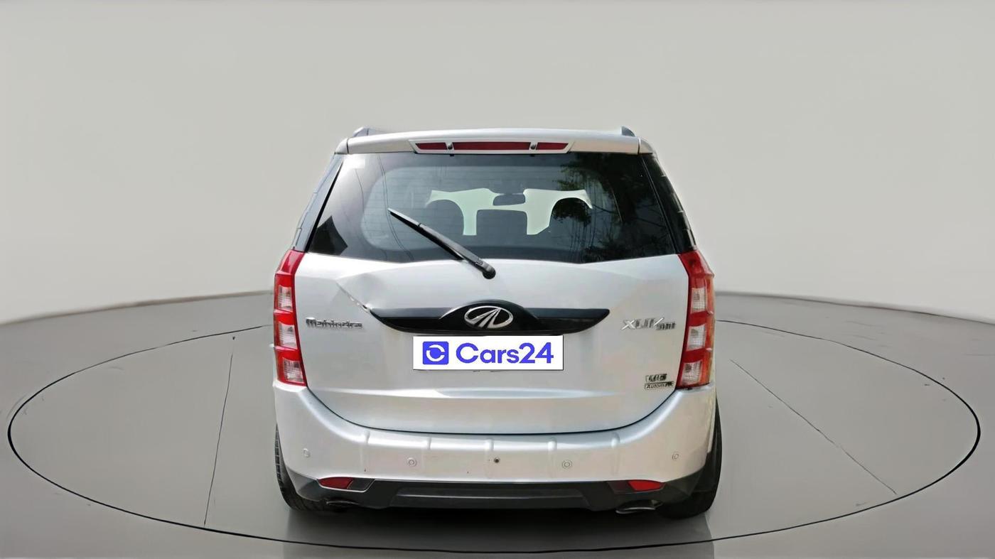 2017 Mahindra XUV500 W6 AT 1.99, Diesel, Automatic, 78,226 km, exterior