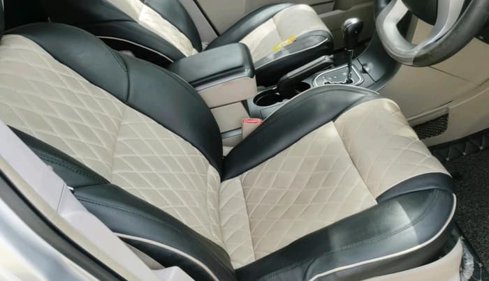 2017 Mahindra XUV500 W6 AT 1.99, Diesel, Automatic, 78,226 km, interior