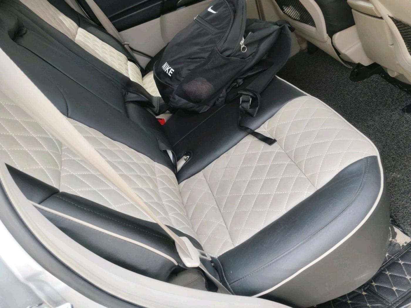 2017 Mahindra XUV500 W6 AT 1.99, Diesel, Automatic, 78,226 km, interior