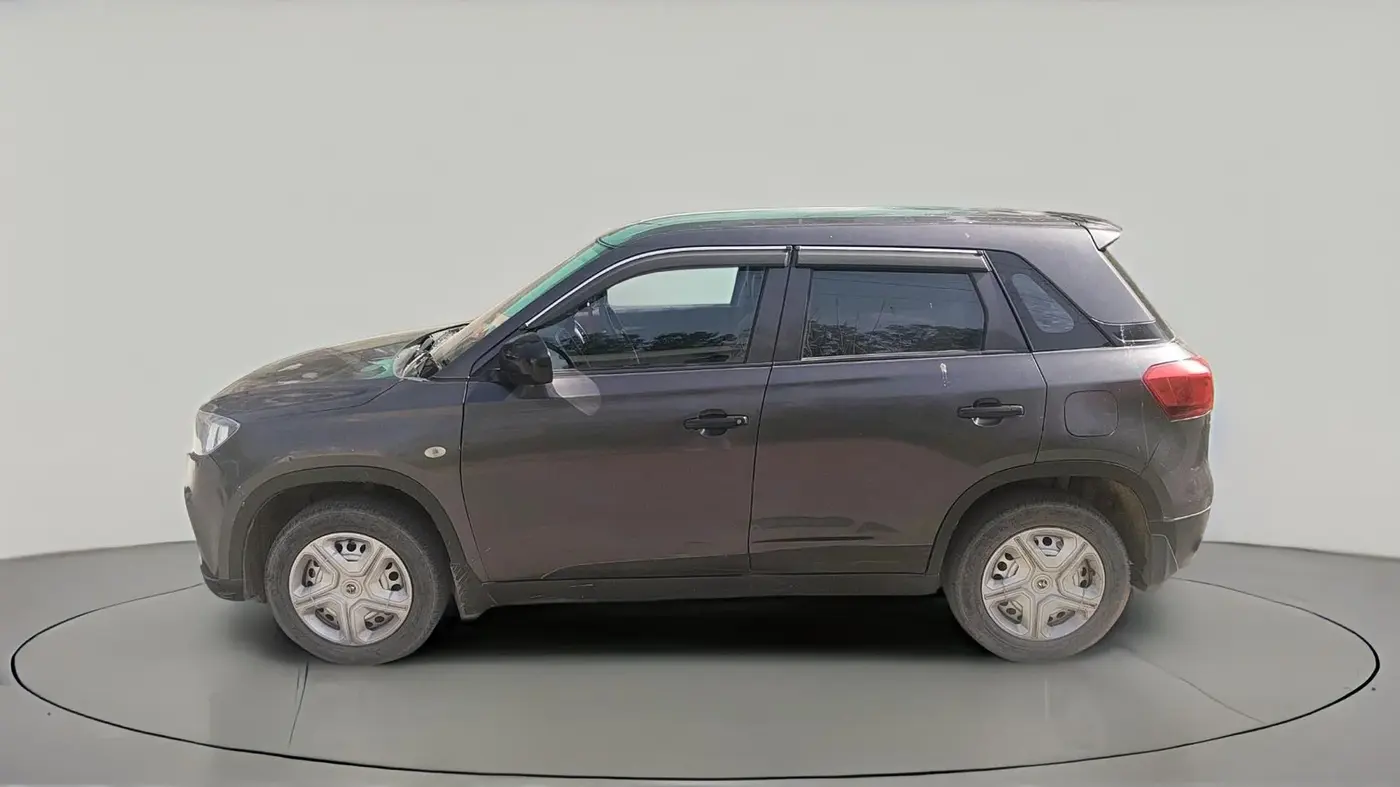 2016 Maruti Vitara Brezza LDI (O), Diesel, Manual, 1,80,070 km, exterior