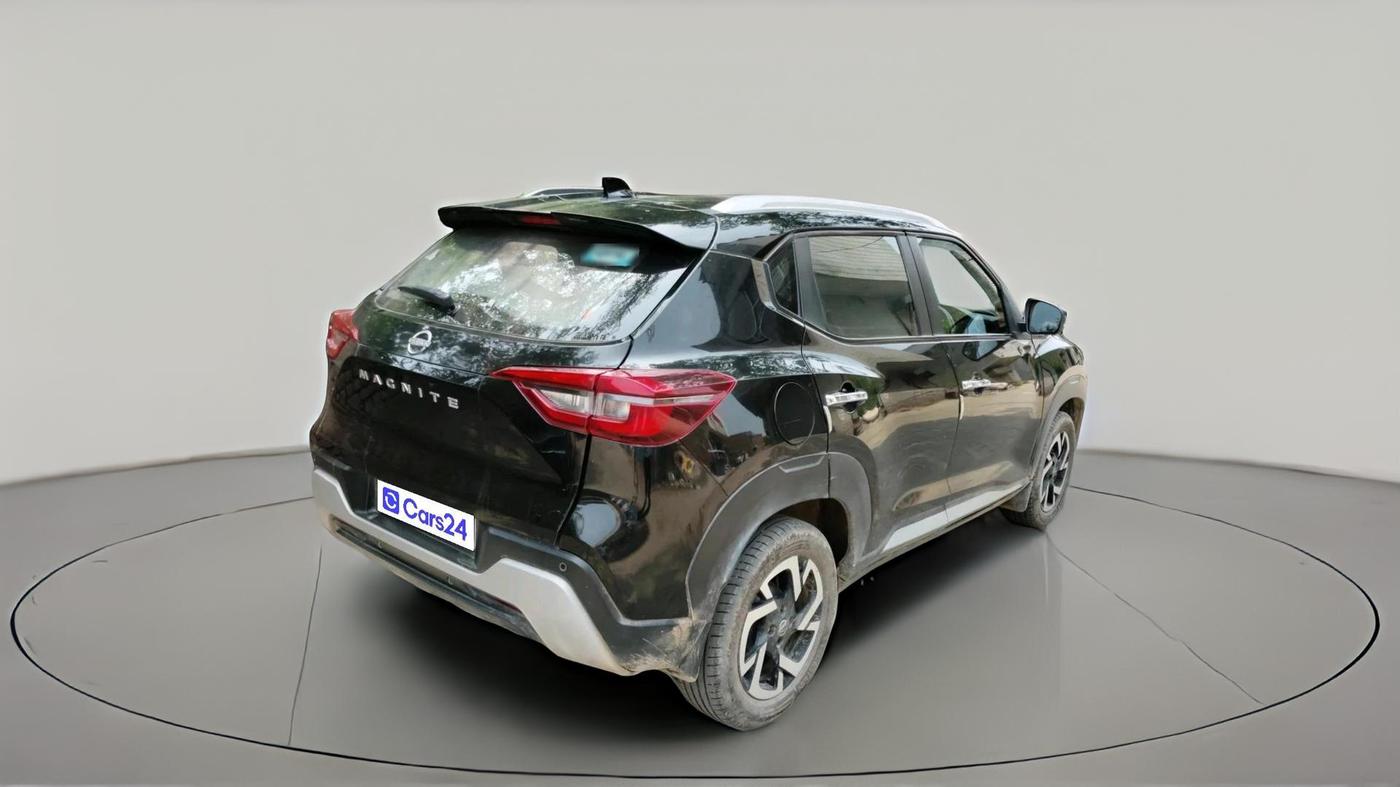 2022 Nissan MAGNITE XV MT, Petrol, Manual, 1,23,691 km, exterior