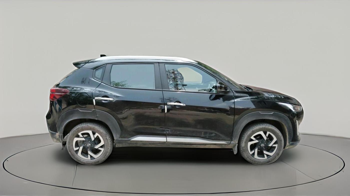 2022 Nissan MAGNITE XV MT, Petrol, Manual, 1,23,691 km, exterior