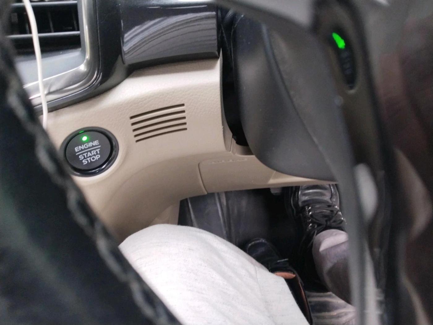 2021 Ford Endeavour TITANIUM PLUS 2.0 4X4 AT SUNROOF, Diesel, Automatic, 1,01,818 km, interior
