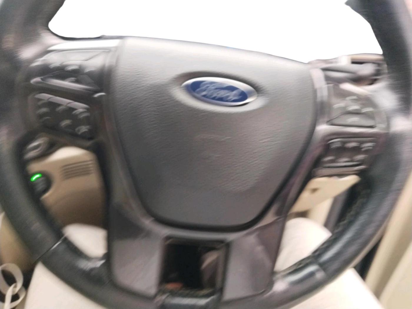 2021 Ford Endeavour TITANIUM PLUS 2.0 4X4 AT SUNROOF, Diesel, Automatic, 1,01,818 km, interior