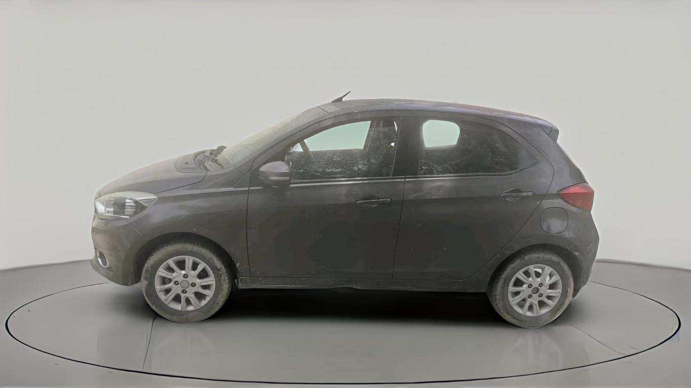 2017 Tata Tiago XZ PETROL, Petrol, Manual, 1,65,013 km, exterior