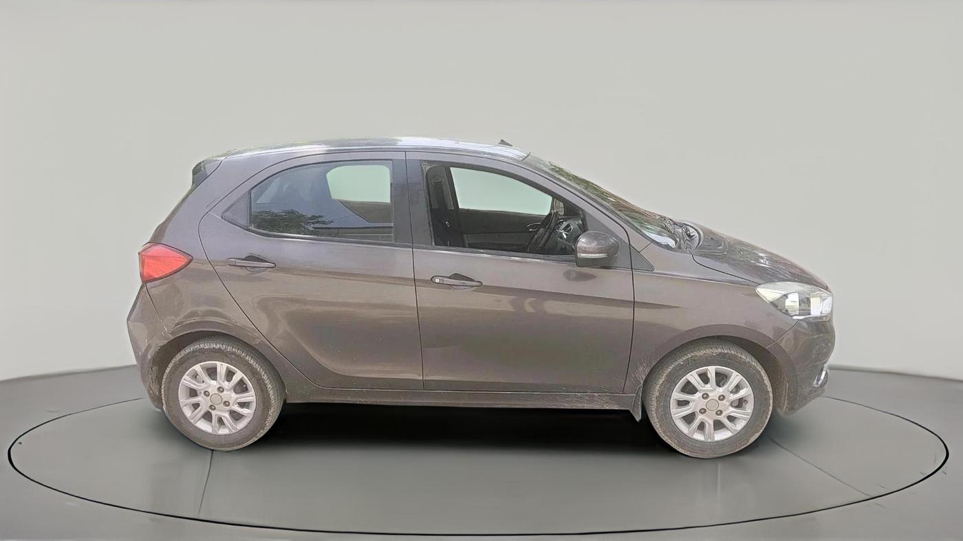 2017 Tata Tiago XZ PETROL, Petrol, Manual, 1,65,013 km, exterior
