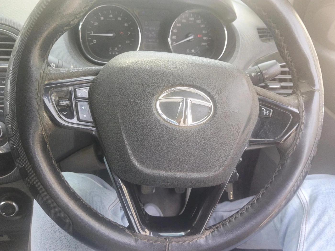 2017 Tata Tiago XZ PETROL, Petrol, Manual, 1,65,013 km, interior