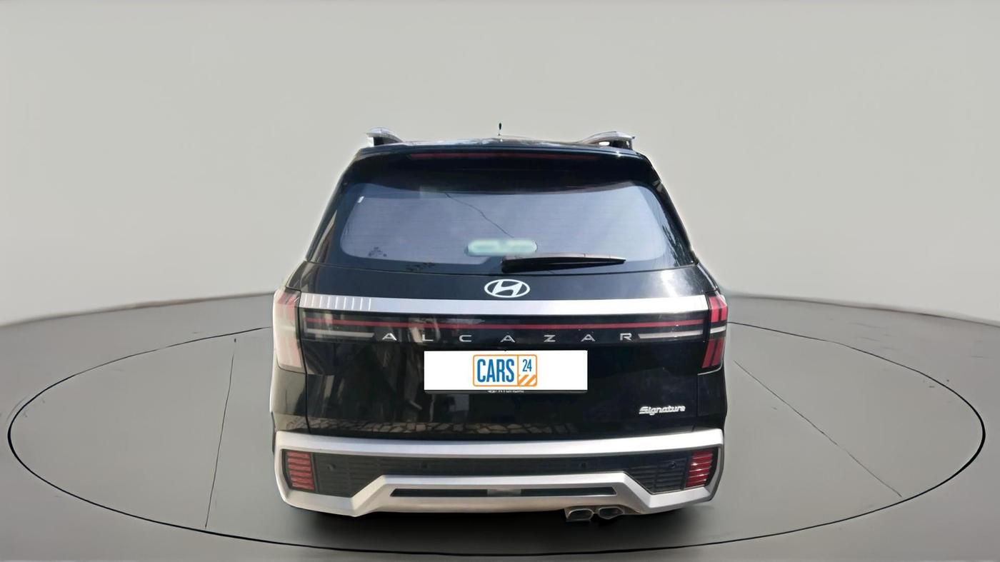 2024 Hyundai ALCAZAR Signature 7 STR 1.5 Diesel Automatic, Diesel, Automatic, 15,000 km, exterior