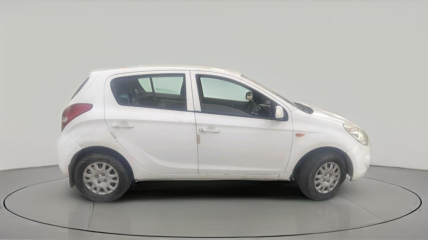 2011 Hyundai i20 MAGNA 1.4 CRDI, Diesel, Manual, 1,86,249 km, exterior