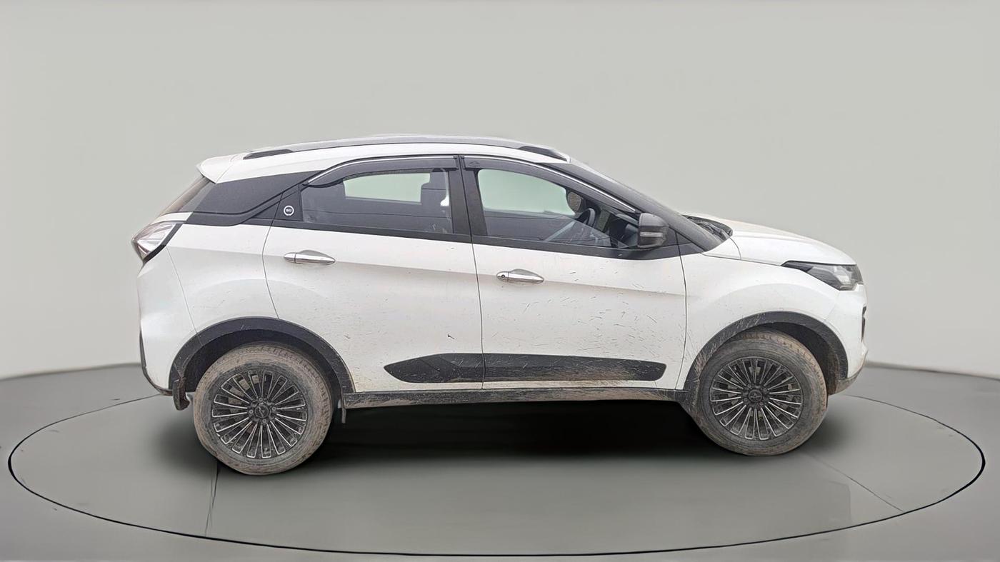 2023 Tata NEXON XM DIESEL, Diesel, Manual, 1,20,000 km, exterior