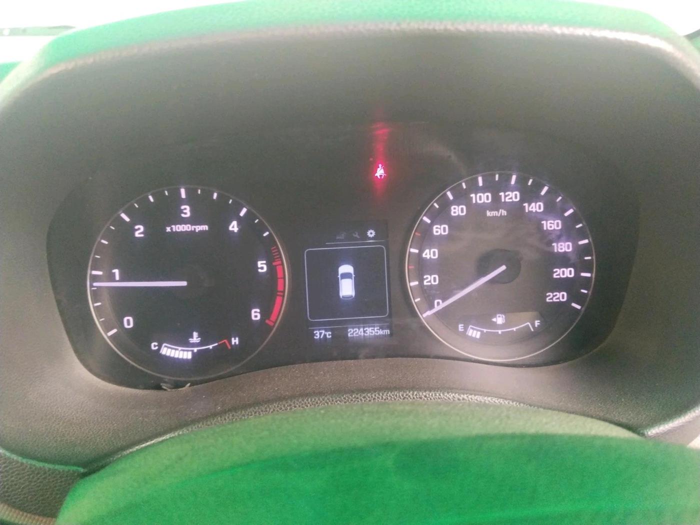 2015 Hyundai Creta SX (O) 1.6 DIESEL, Diesel, Manual, 2,24,355 km, interior