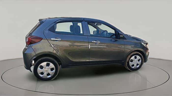 2024 Tata Tiago XM CNG, CNG, Manual, 66,584 km, exterior