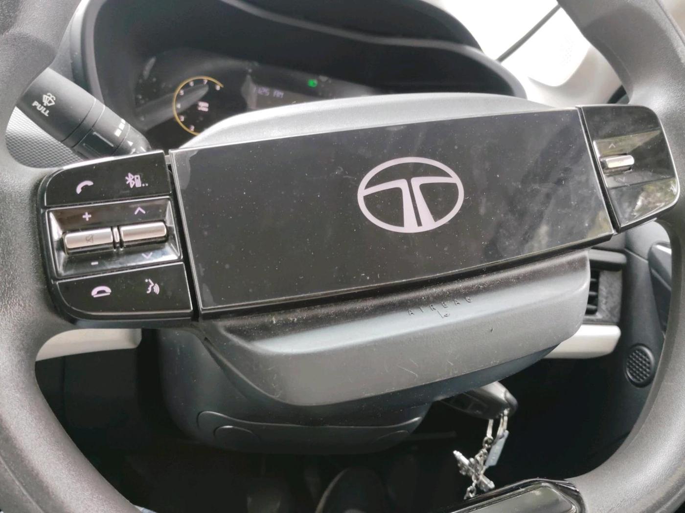 2025 Tata NEXON Pure Plus 1.2 iCNG 6MT, CNG, Manual, 49,909 km, interior