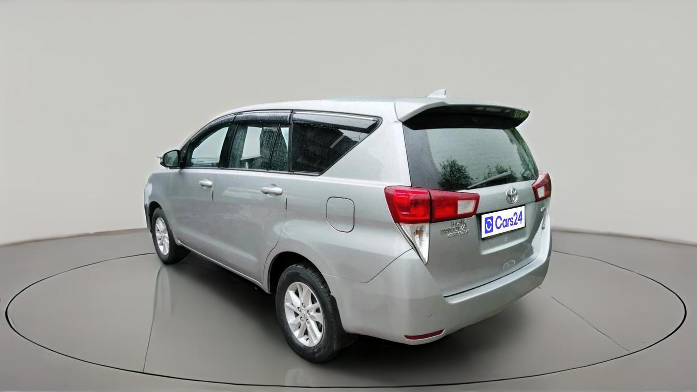2020 Toyota Innova Crysta 2.4 GX AT 7 STR, Diesel, Automatic, 1,92,939 km, exterior