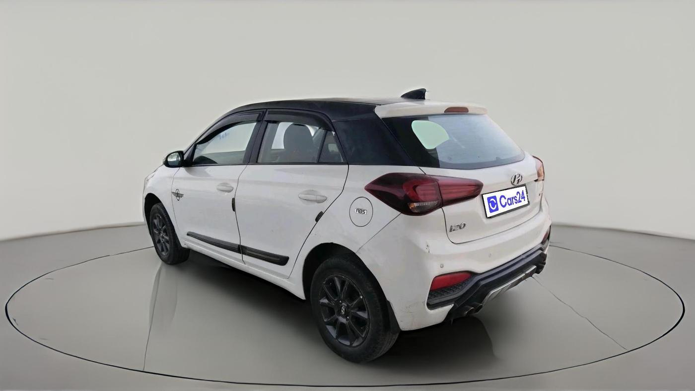2019 Hyundai Elite i20 SPORTZ PLUS 1.4 CRDI, Diesel, Manual, 1,02,479 km, exterior