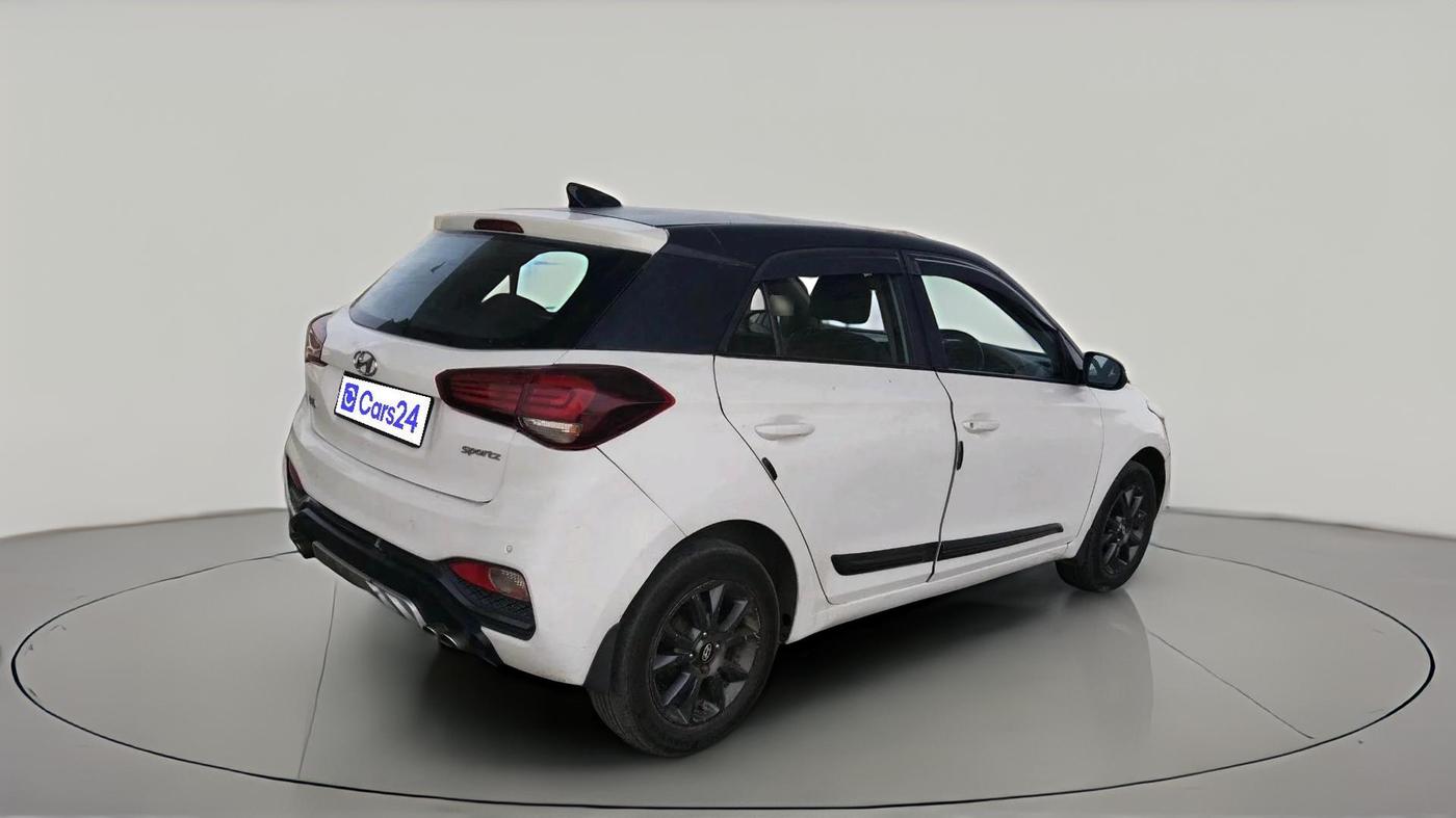 2019 Hyundai Elite i20 SPORTZ PLUS 1.4 CRDI, Diesel, Manual, 1,02,479 km, exterior