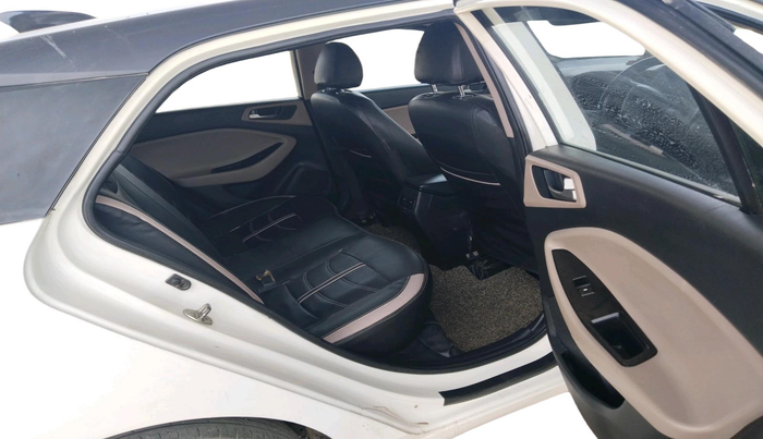 2019 Hyundai Elite i20 SPORTZ PLUS 1.4 CRDI, Diesel, Manual, 1,02,479 km, interior
