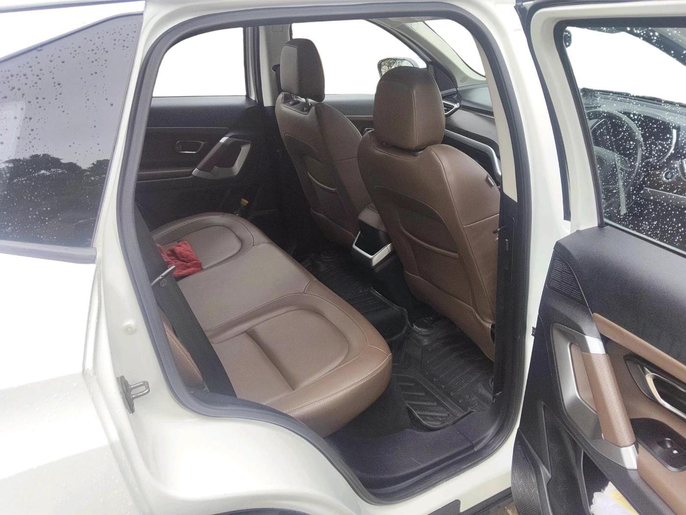 2021 Tata Harrier XZ PLUS 2.0L, Diesel, Manual, 1,27,459 km, interior