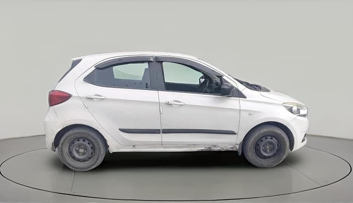 2016 Tata Tiago XT PETROL, Petrol, Manual, 1,25,313 km, exterior