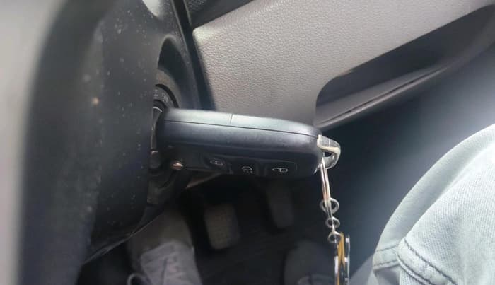 2016 Tata Tiago XT PETROL, Petrol, Manual, 1,25,313 km, interior