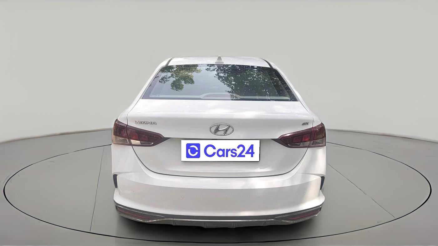 2020 Hyundai Verna SX (O) 1.5 CRDI, Diesel, Manual, 1,12,419 km, exterior