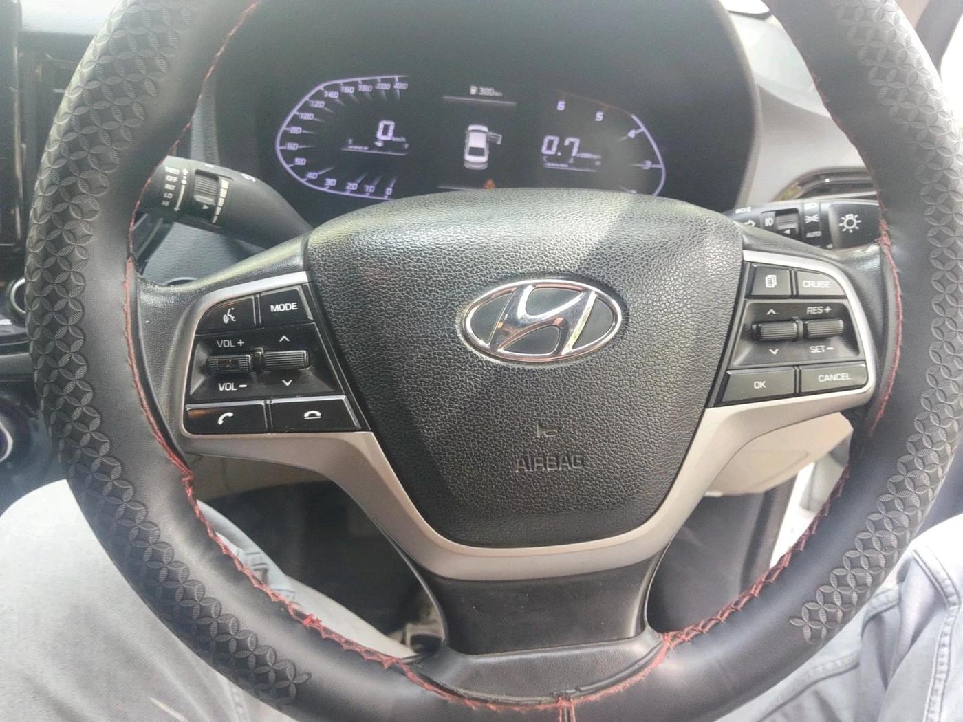 2020 Hyundai Verna SX (O) 1.5 CRDI, Diesel, Manual, 1,12,419 km, interior