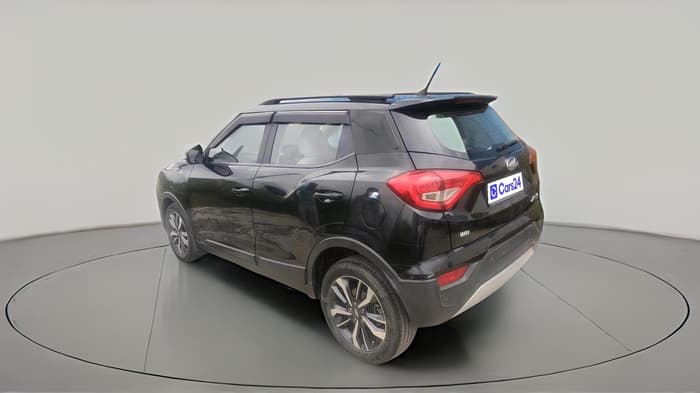 2021 Mahindra XUV300 W8 (O) 1.5 DIESEL, Diesel, Manual, 85,250 km, exterior