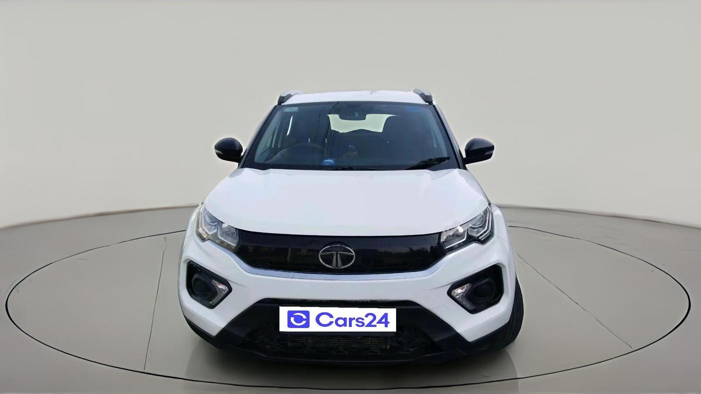 2022 Tata NEXON XM PETROL, Petrol, Manual, 40,263 km, exterior