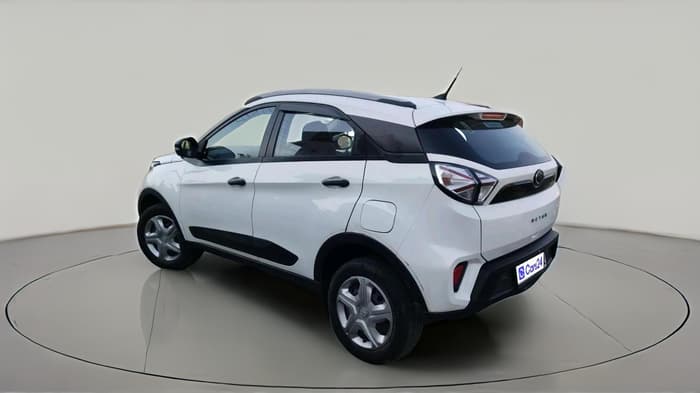 2022 Tata NEXON XM PETROL, Petrol, Manual, 40,263 km, exterior