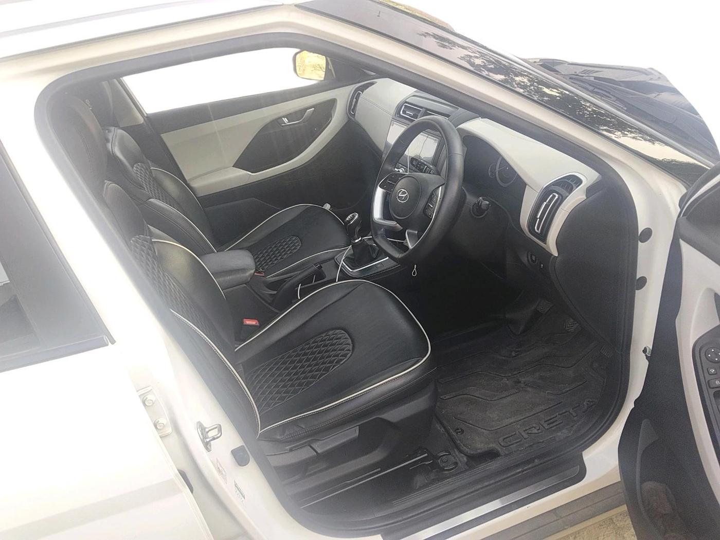2022 Hyundai Creta SX 1.5 PETROL, Petrol, Manual, 28,789 km, interior