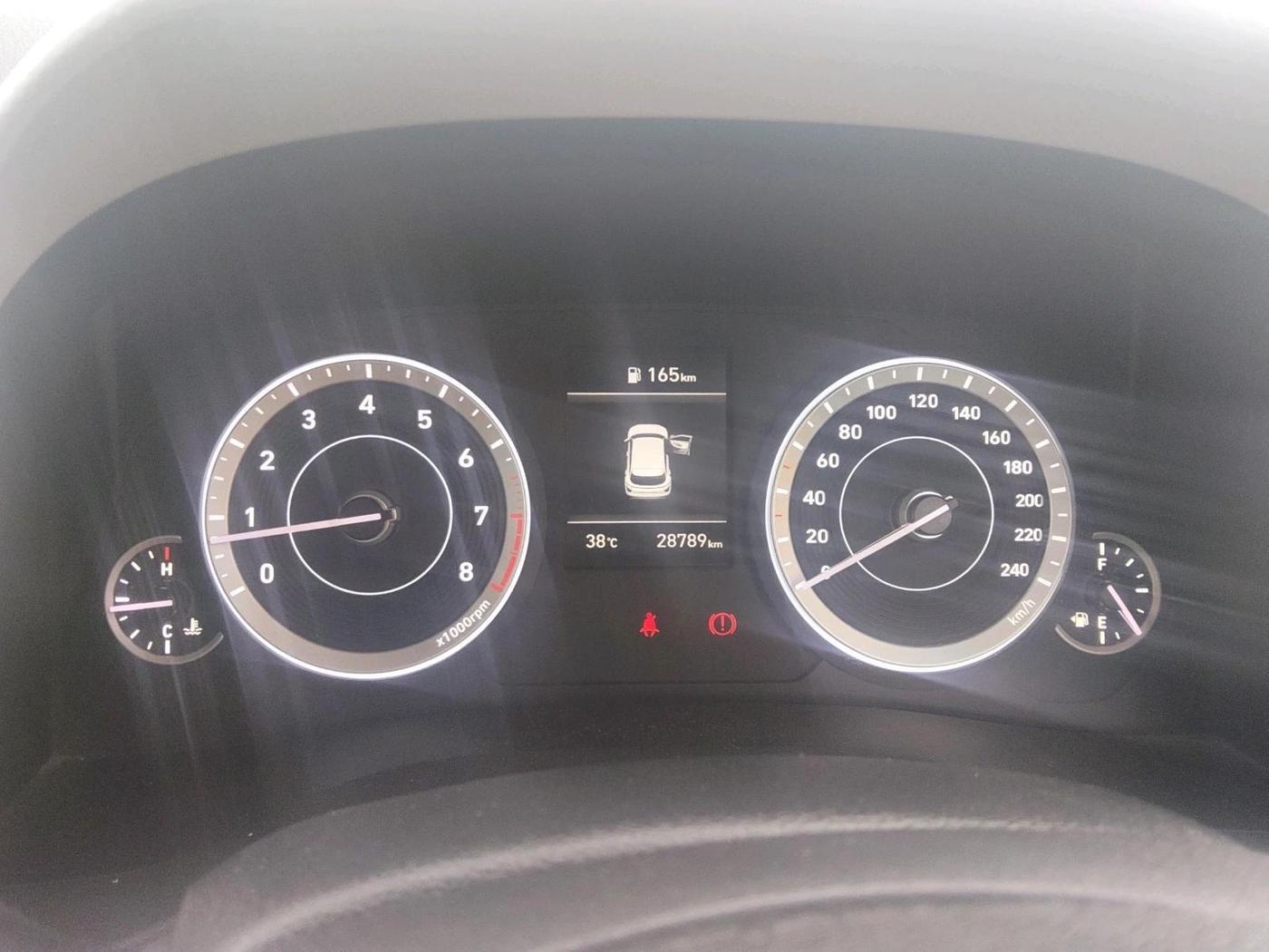 2022 Hyundai Creta SX 1.5 PETROL, Petrol, Manual, 28,789 km, interior