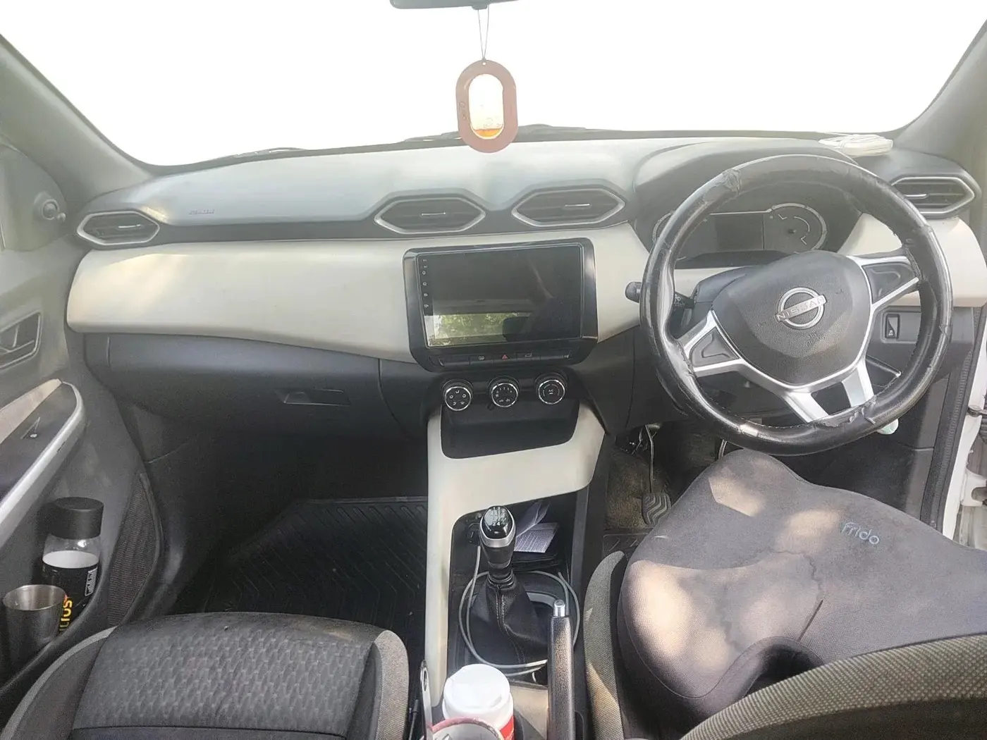 2023 Nissan MAGNITE XE, Petrol, Manual, 64,241 km, interior