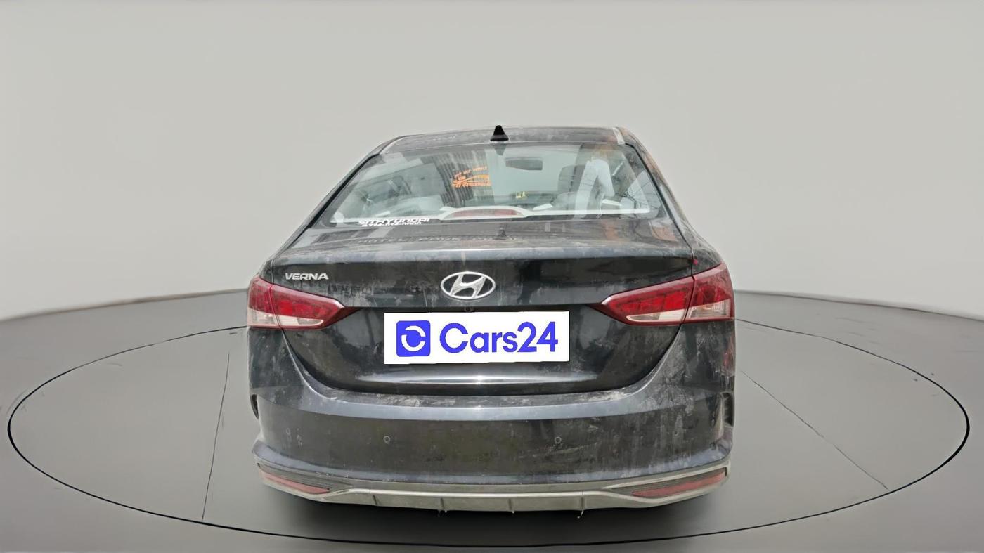 2022 Hyundai Verna S PLUS 1.5 CRDI, Diesel, Manual, 30,996 km, exterior